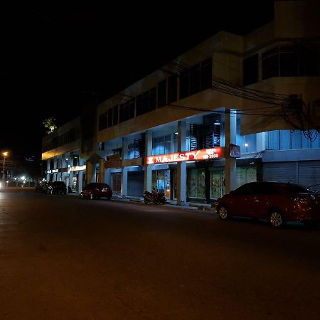Cityscape Residences, Unit 702 Bacolod Exterior photo