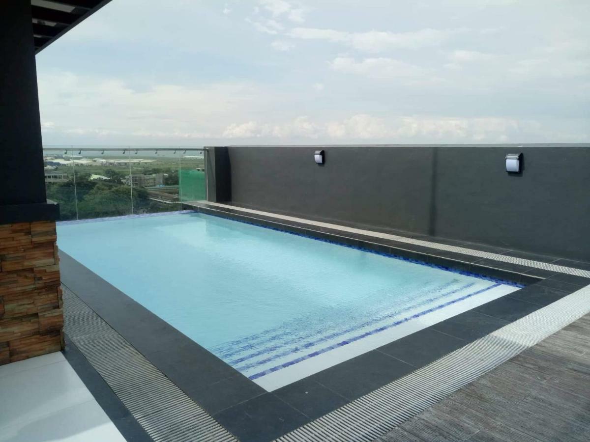 Cityscape Residences, Unit 702 Bacolod Exterior photo